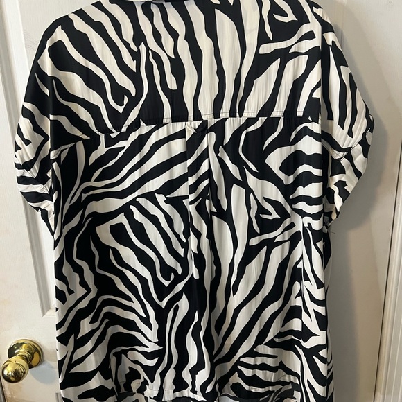 Lane Bryant Black and White Zebra-Print Button Blouse - Picture 2 of 4